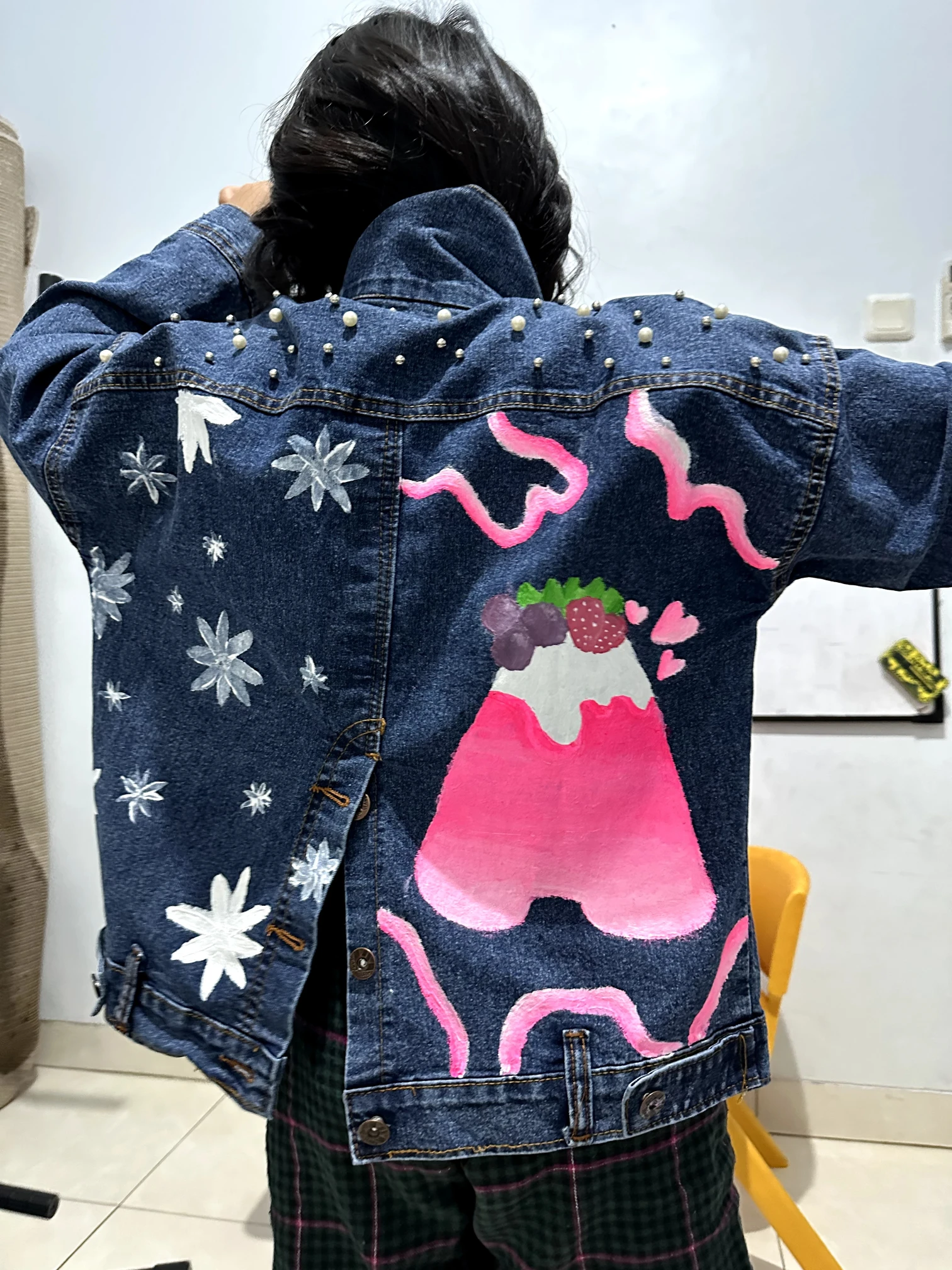 Arleen _ 9 y.o _ Cat Acrylic .jpeg